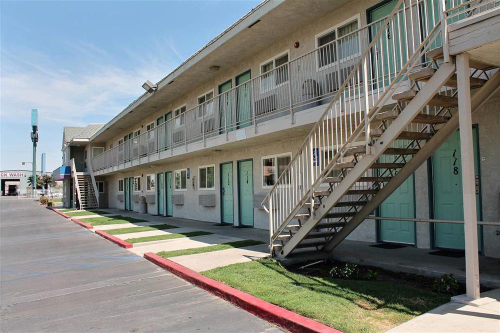 Motel 6-Bakersfield, Ca - East Εξωτερικό φωτογραφία