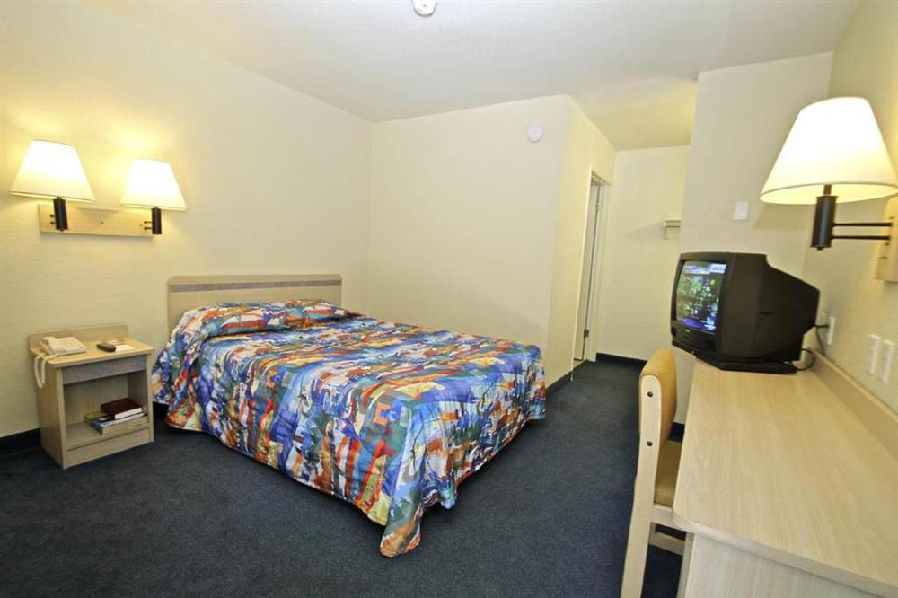 Motel 6-Bakersfield, Ca - East Δωμάτιο φωτογραφία